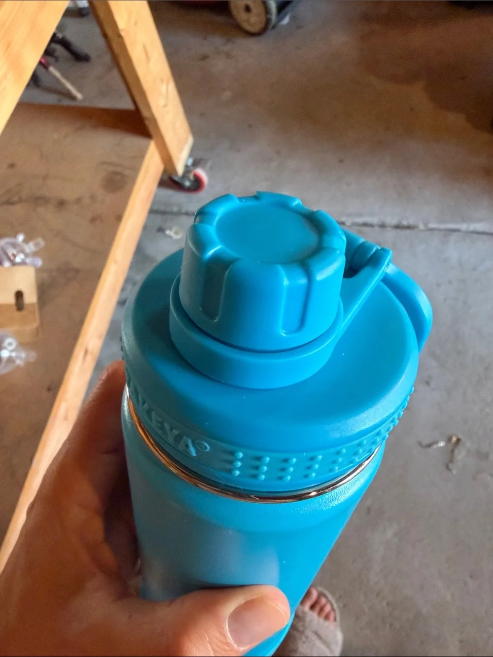 Takeya Blue Insulated Water Bottle - Leak-Resistant Travel Bottle
